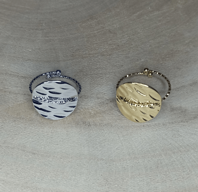Bague ronde martelée