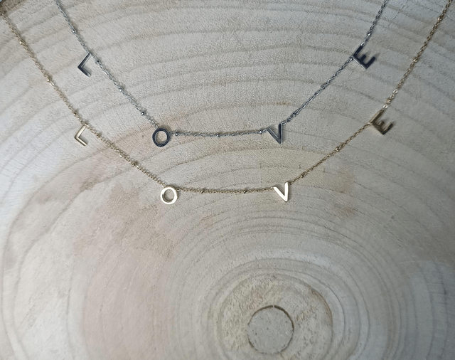 Collier Love