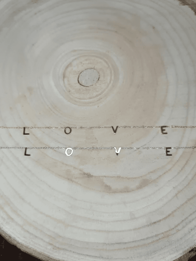 Collier Love